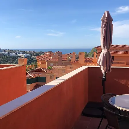 Wonderfull Pent-house Close To The Daire Marbella