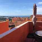 Wonderfull Pent-house Close To The Apartment Marbella
