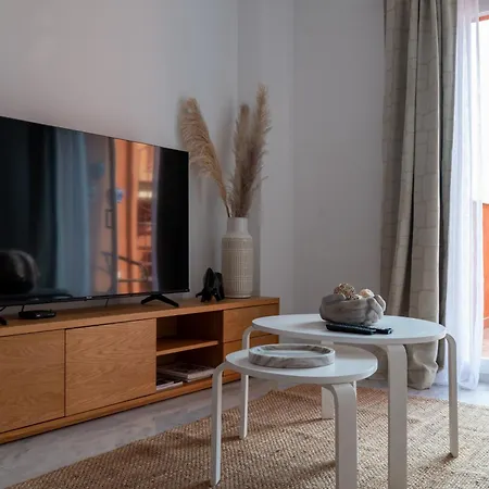 Wonderfull Pent-house Close To The *