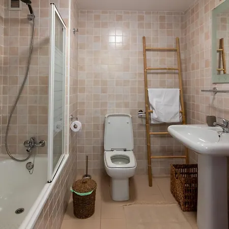 Wonderfull Pent-house Close To The * מארבלה