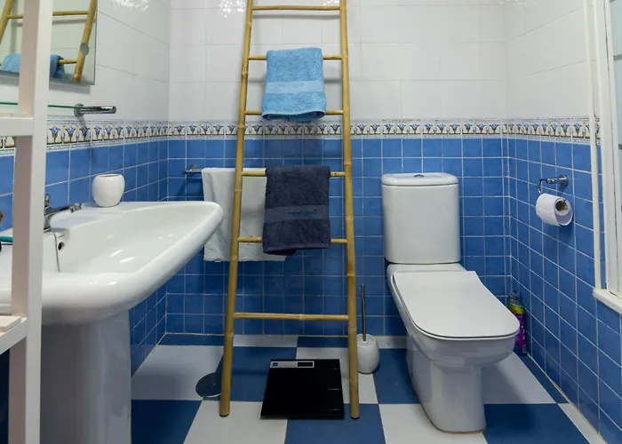 Wonderfull Pent-house Close To The شقة *