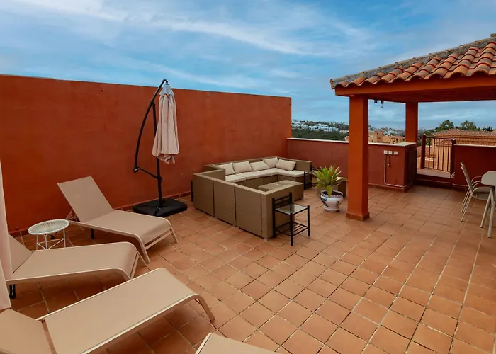 Wonderfull Pent-house Close To The Marbella